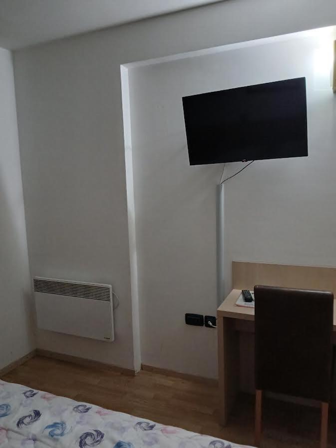 Hotel Viv Trebinje Zewnętrze zdjęcie