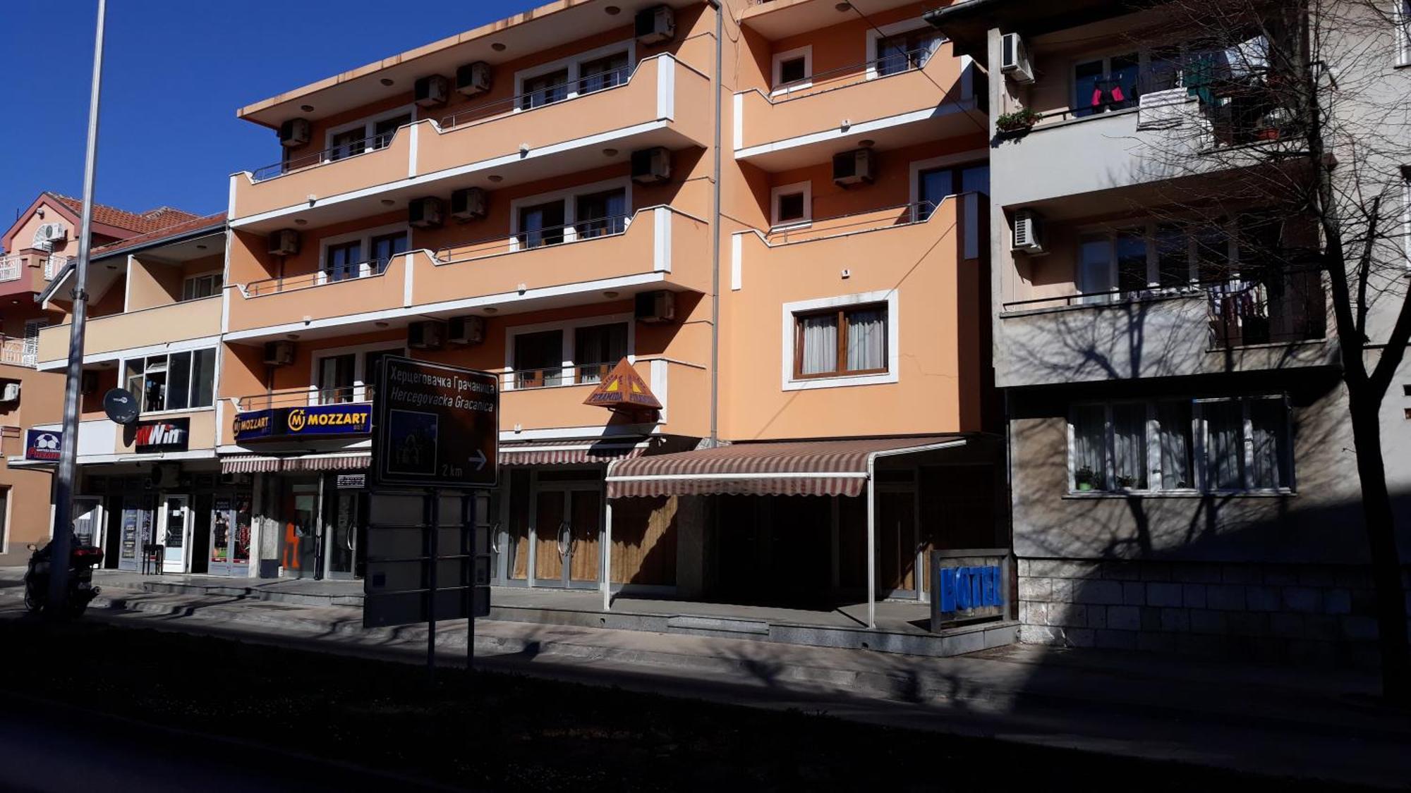 Hotel Viv Trebinje Zewnętrze zdjęcie