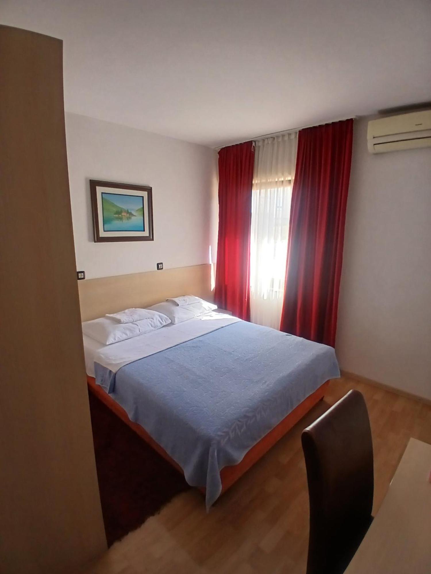 Hotel Viv Trebinje Zewnętrze zdjęcie