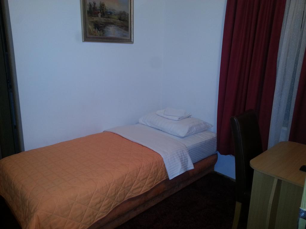 Hotel Viv Trebinje Zewnętrze zdjęcie