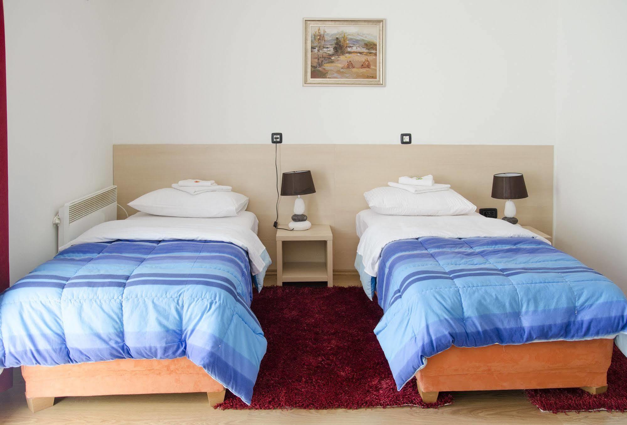Hotel Viv Trebinje Zewnętrze zdjęcie